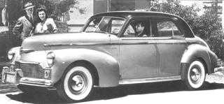 1942StudebakerPresidentDeluxstyleLandCruiserSedan-f